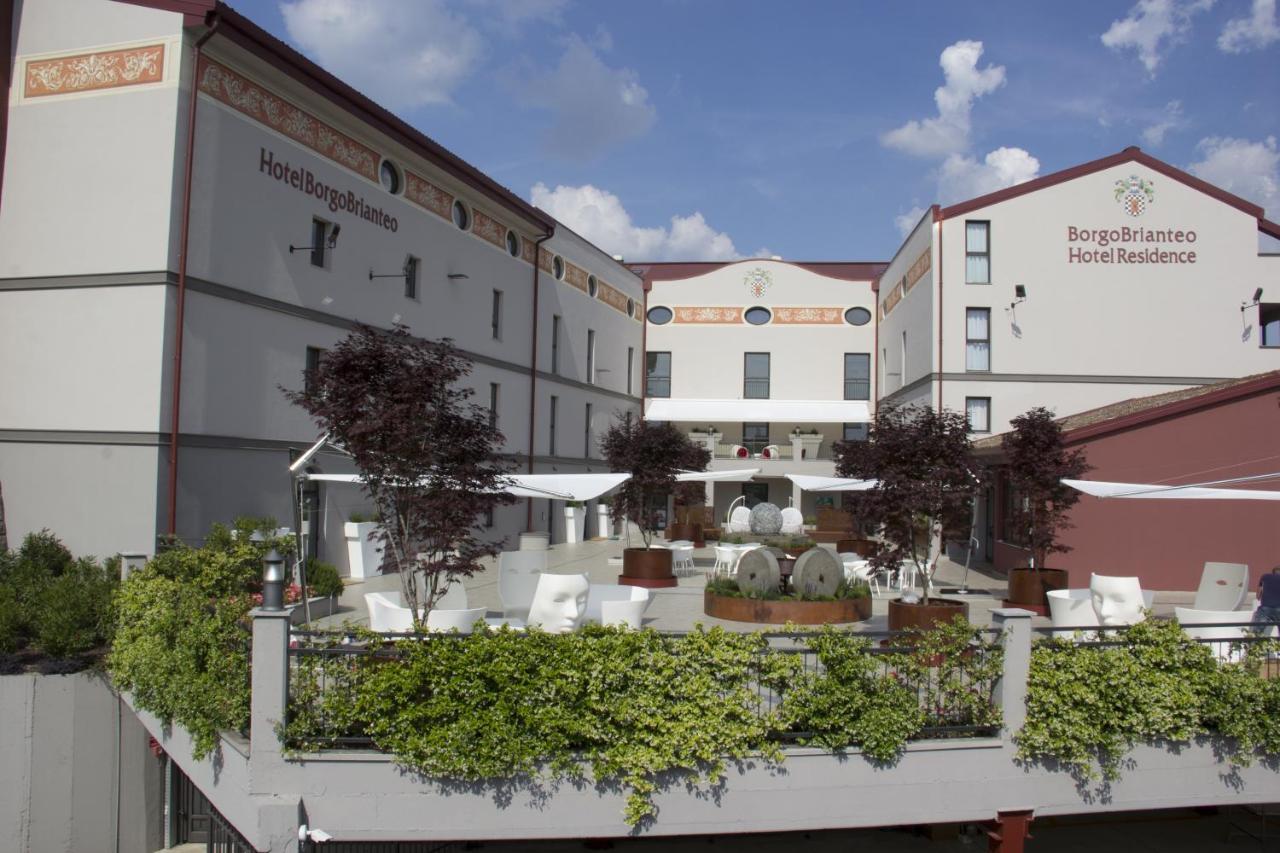 Hotel Borgo Brianteo 蓬泰圣皮耶特罗 外观 照片